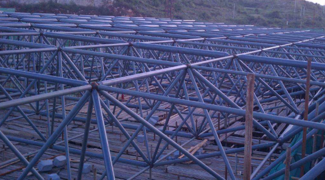 佛山概述网架加工中对钢材的质量的过细恳求